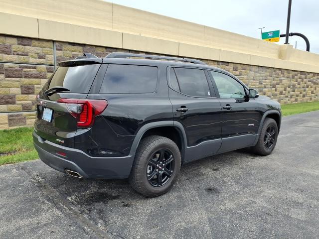 2023 GMC Acadia AWD AT4