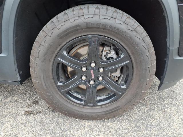 2023 GMC Acadia AWD AT4