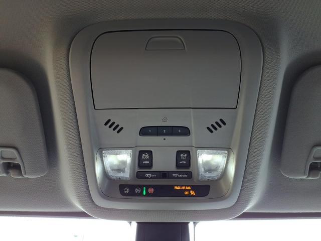 2023 GMC Acadia AWD AT4