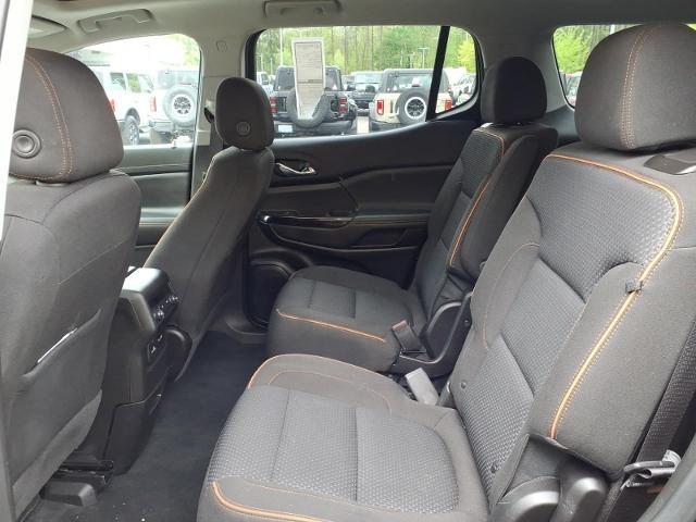 2023 GMC Acadia AWD AT4