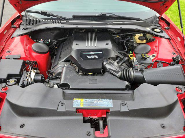 2004 Ford Thunderbird Base