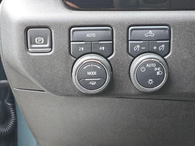 2025 Chevrolet Silverado 1500 4WD Crew Cab Standard Bed LT