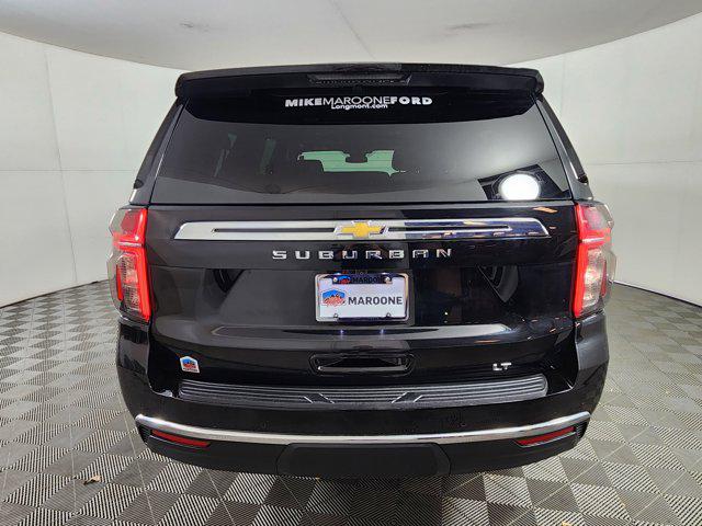 2024 Chevrolet Suburban 4WD LT