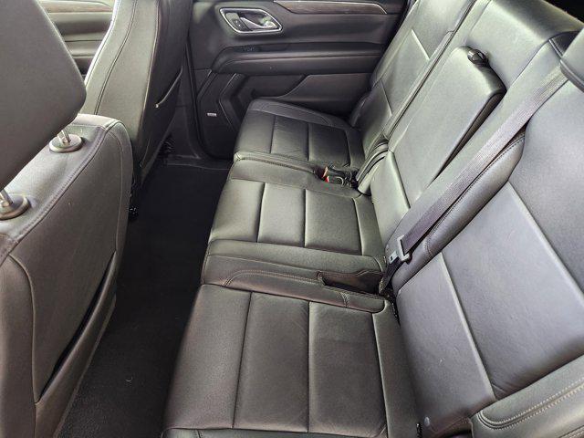 2024 Chevrolet Suburban 4WD LT