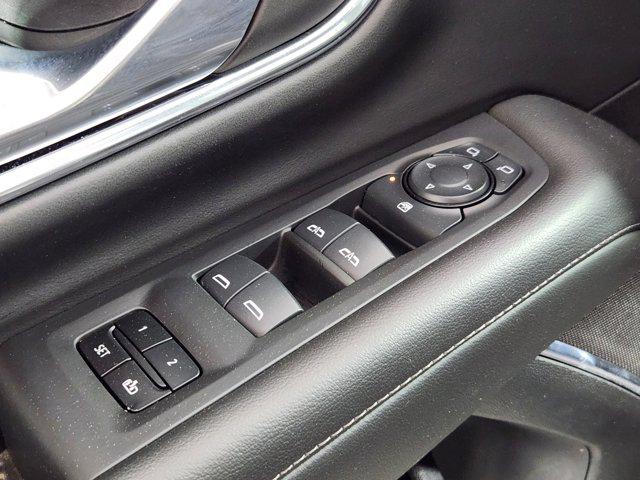 2024 Chevrolet Suburban 4WD LT