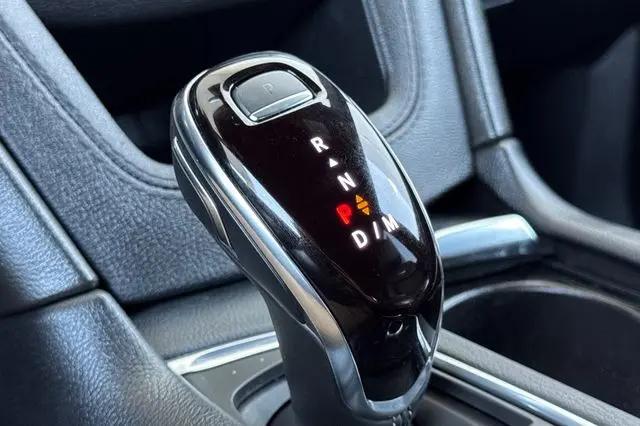 2025 Cadillac XT6 FWD Luxury