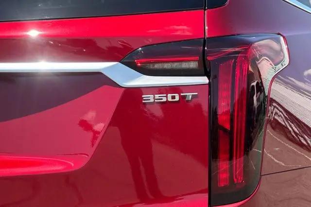 2025 Cadillac XT6 FWD Luxury