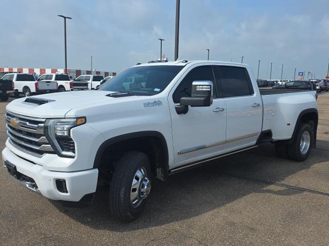 2024 Chevrolet Silverado 3500HD 4WD Crew Cab Long Bed High Country