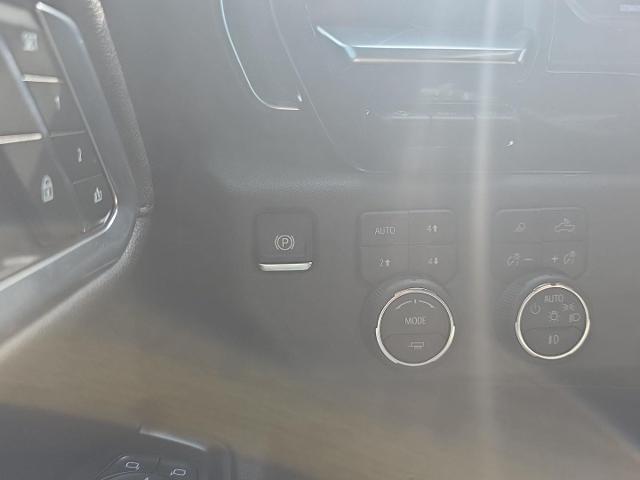 2024 Chevrolet Silverado 3500HD 4WD Crew Cab Long Bed High Country
