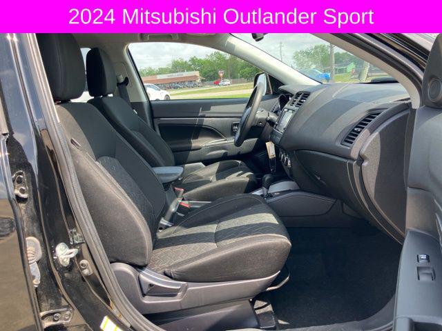 2024 Mitsubishi Outlander Sport Unknown
