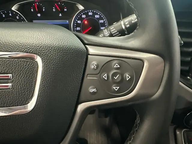 2023 GMC Acadia AWD AT4