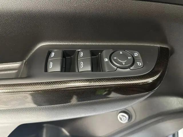 2023 GMC Acadia AWD AT4