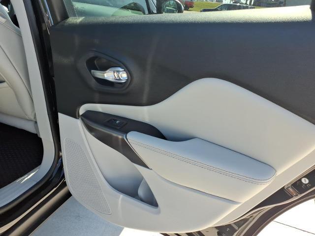 2022 Jeep Cherokee Limited 4x4