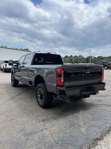 2025 Ford F-250 Platinum