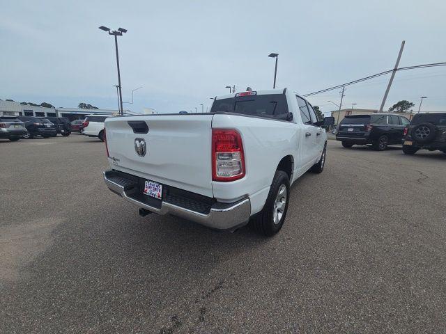 2024 Ram 1500 Lone Star Crew Cab 4x2 5'7" Box