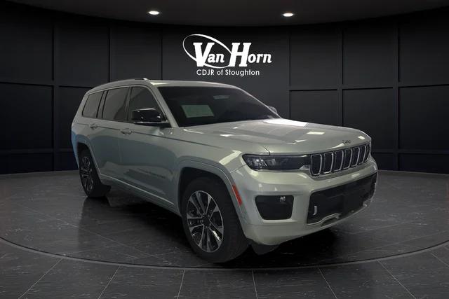 2021 Jeep Grand Cherokee Overland 4x4 for sale in Stoughton, WI