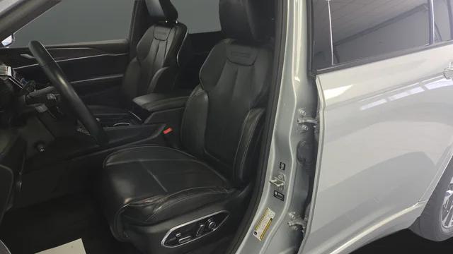 2021 Jeep Grand Cherokee Overland 4x4