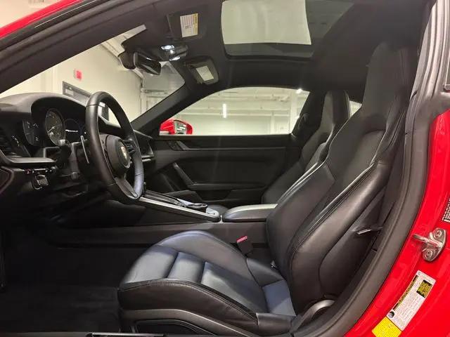 2020 Porsche 911 Carrera S