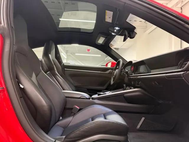 2020 Porsche 911 Carrera S