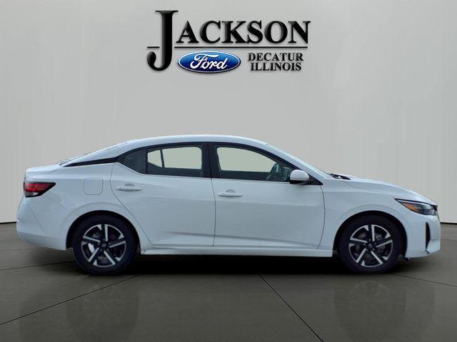 2024 Nissan Sentra SV Xtronic CVT