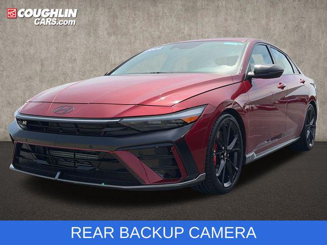 2025 Hyundai Elantra Base