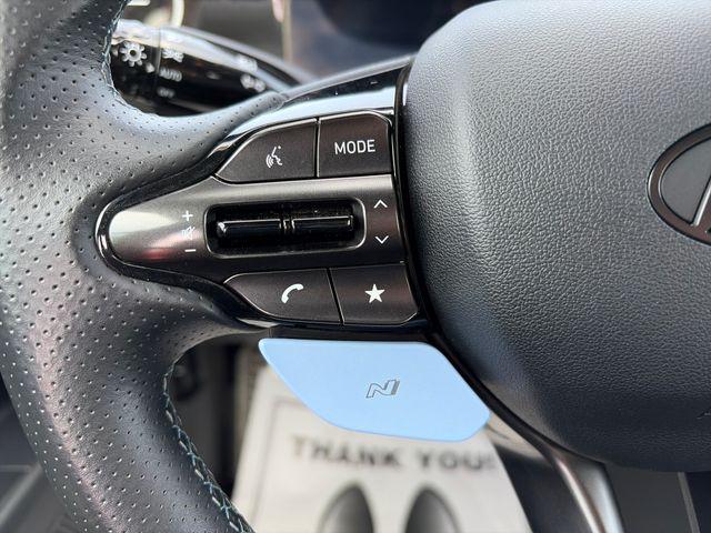 2025 Hyundai Elantra Base