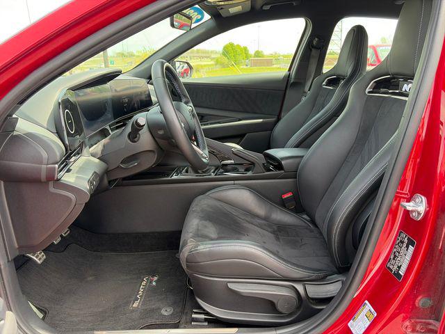 2025 Hyundai Elantra Base