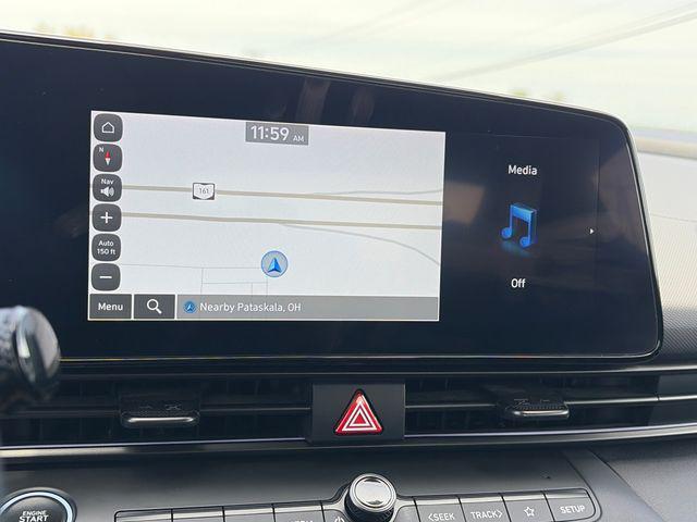 2025 Hyundai Elantra Base