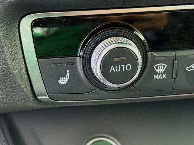 2024 Audi Q3 Premium 45 TFSI S line quattro Tiptronic