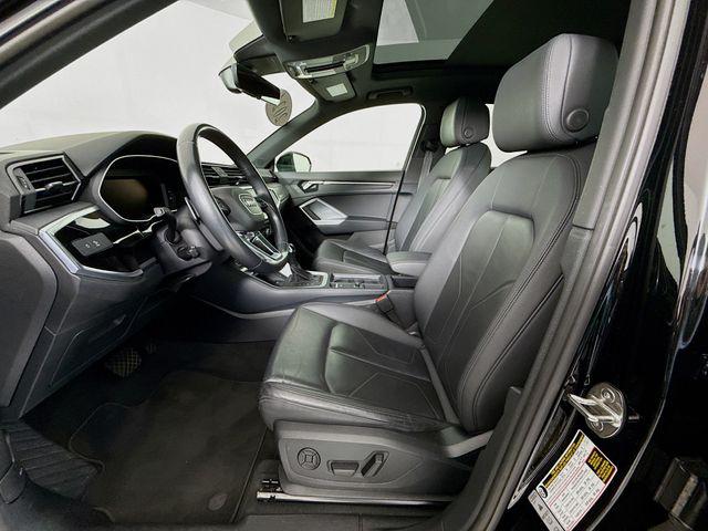 2024 Audi Q3 Premium 45 TFSI S line quattro Tiptronic