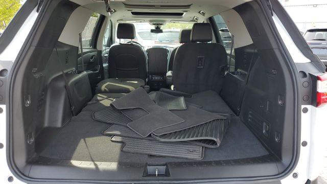 2021 Chevrolet Traverse FWD LT Leather