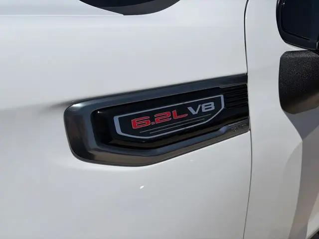 2026 GMC Sierra 1500 Crew Cab, Short Bed, AT4, 4WD