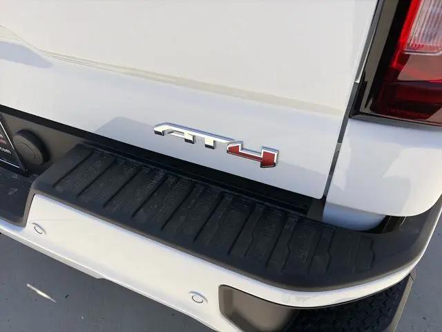 2026 GMC Sierra 1500 Crew Cab, Short Bed, AT4, 4WD
