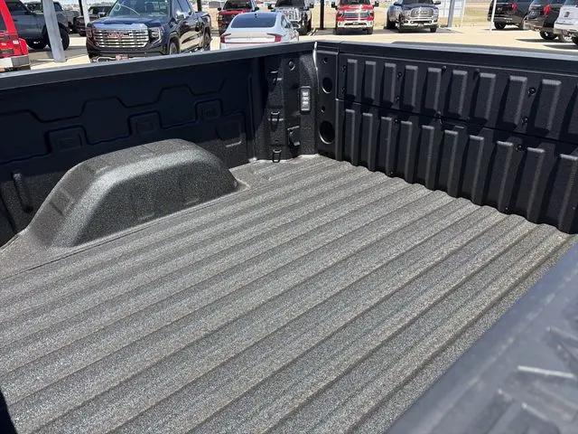 2026 GMC Sierra 1500 Crew Cab, Short Bed, AT4, 4WD
