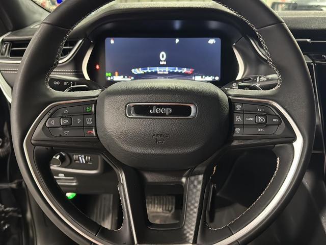 2025 Jeep Grand Cherokee Altitude 4x4