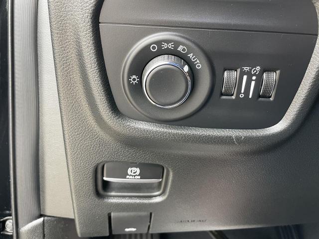 2025 Jeep Grand Cherokee Altitude 4x4