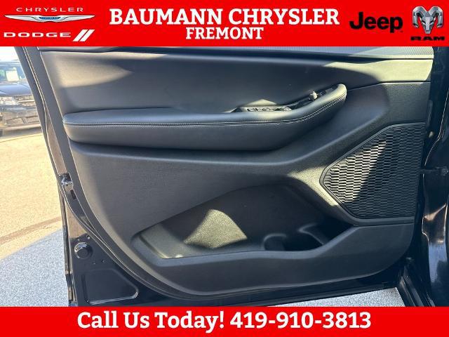 2023 Jeep Grand Cherokee Laredo 4x4