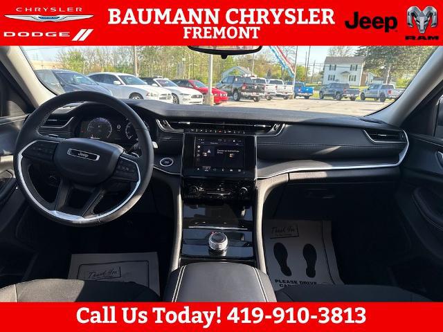 2023 Jeep Grand Cherokee Laredo 4x4