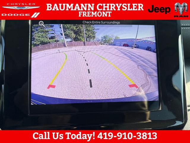2023 Jeep Grand Cherokee Laredo 4x4