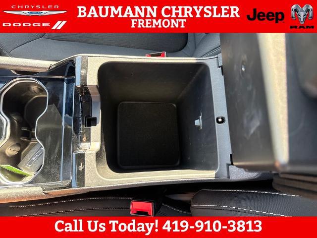 2023 Jeep Grand Cherokee Laredo 4x4