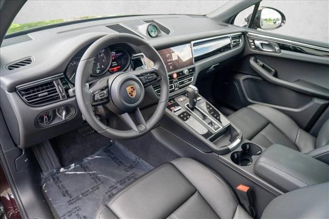2026 Porsche Macan AWD