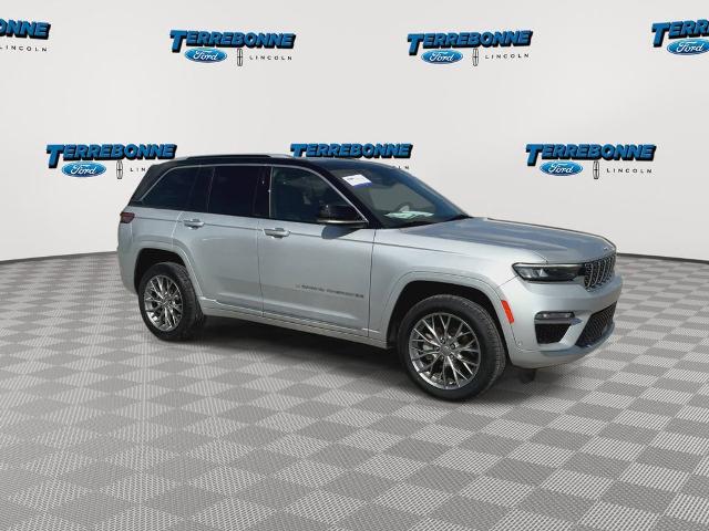 2023 Jeep Grand Cherokee Summit 4x2
