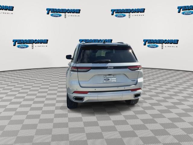 2023 Jeep Grand Cherokee Summit 4x2
