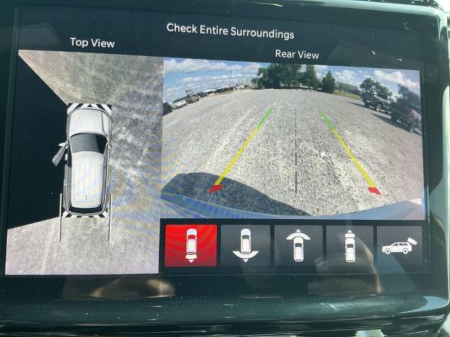 2023 Jeep Grand Cherokee Summit 4x2
