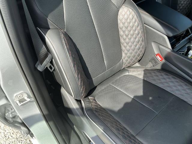 2023 Jeep Grand Cherokee Summit 4x2