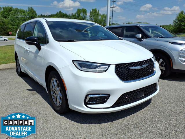 2024 Chrysler Pacifica Touring L for sale in Clarksville, TN
