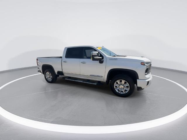 2024 Chevrolet Silverado 2500HD 4WD Crew Cab Standard Bed High Country