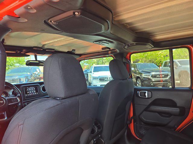 2020 Jeep Wrangler Sahara 4x4