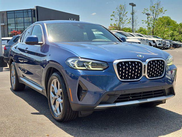 2022 BMW X4 xDrive30i