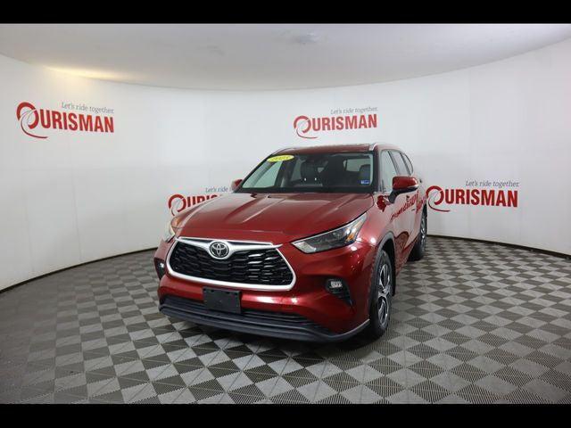 2023 Toyota Highlander XLE 2023 Toyota Highlander XLE